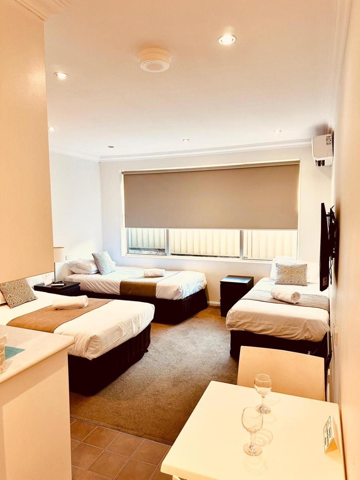Merivale Motel Тьюмут Екстер'єр фото